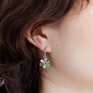 MULTI COLOUR GESTURES EARRING MULTI