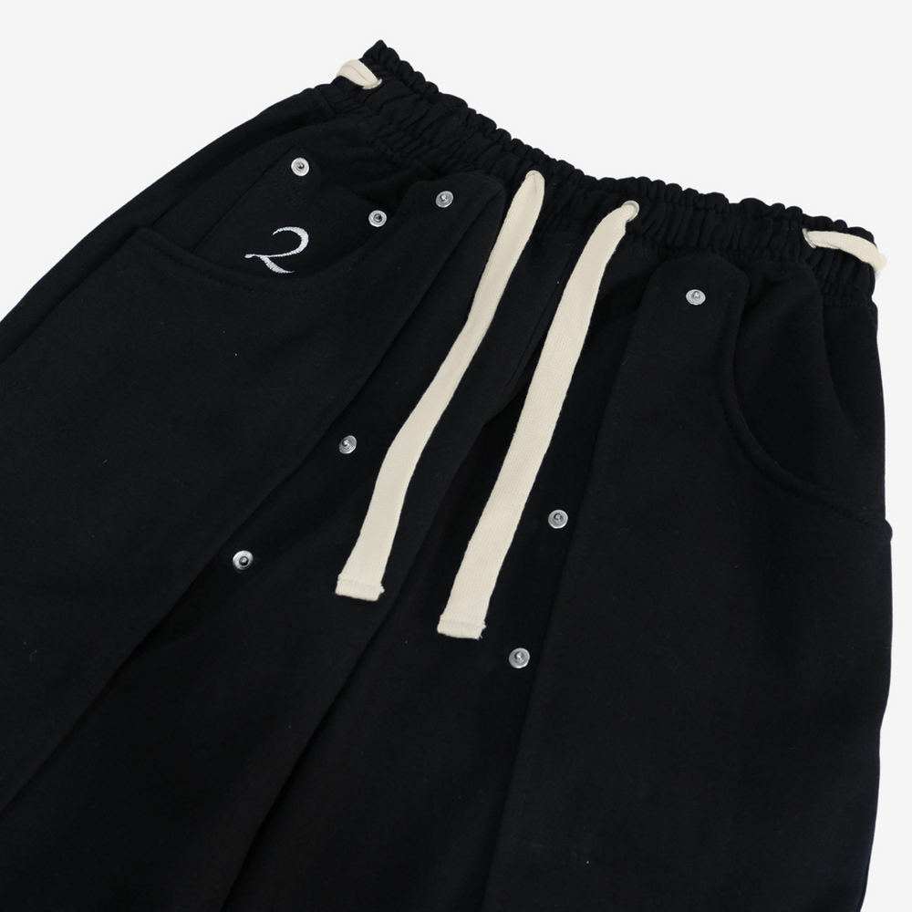 Leated Jean Sweats Black