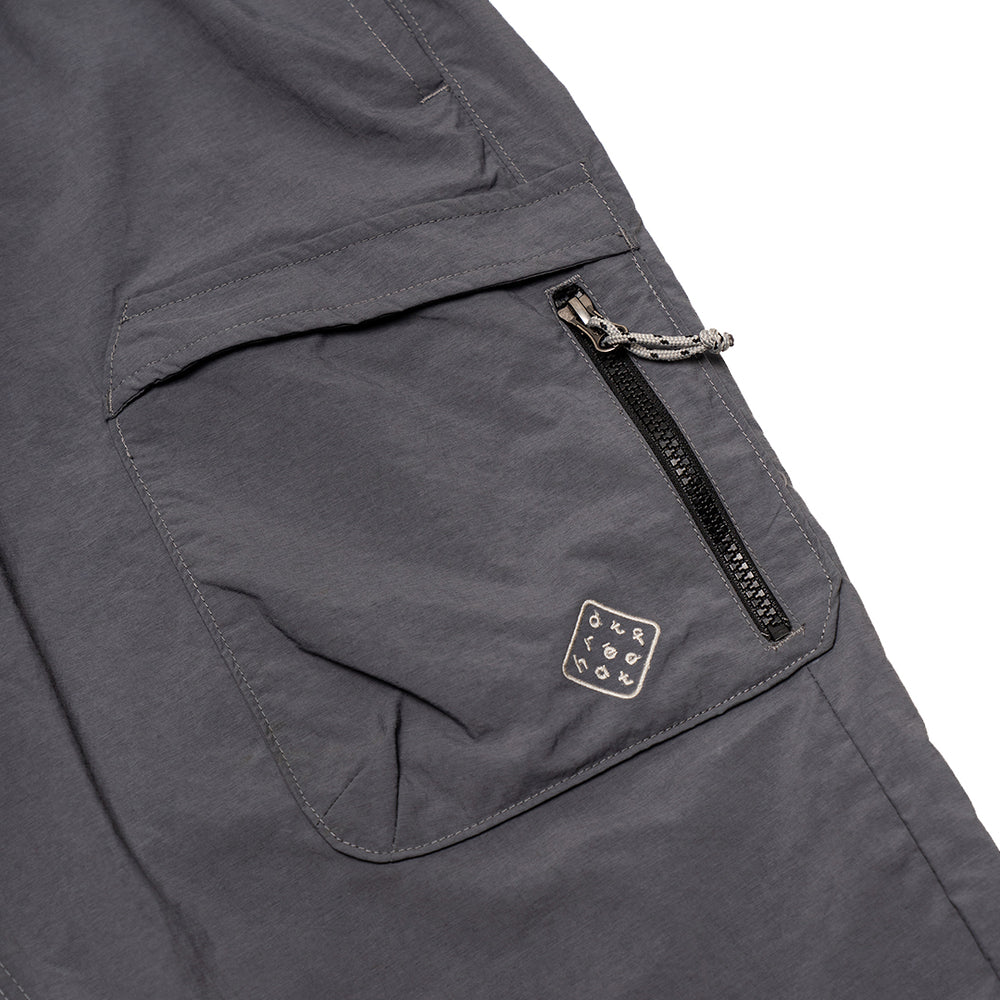 Karaka Cargo Pants Graphite