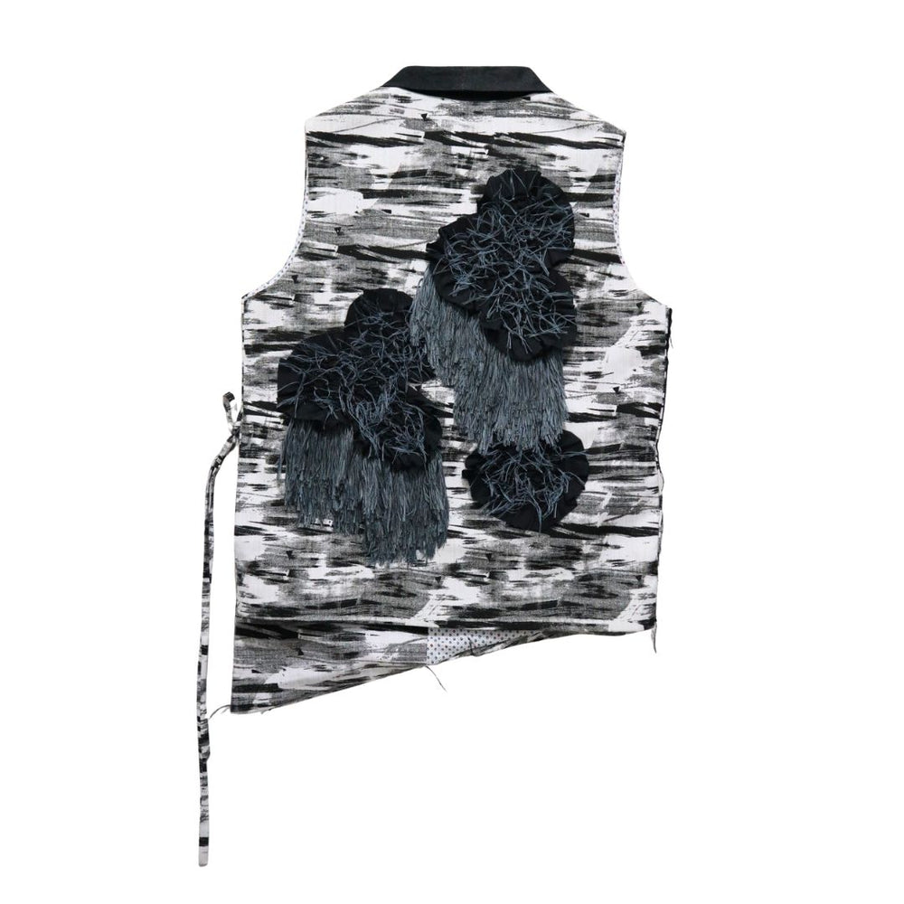 Memeluk Rasa (MR8/B/25) (Black & White)