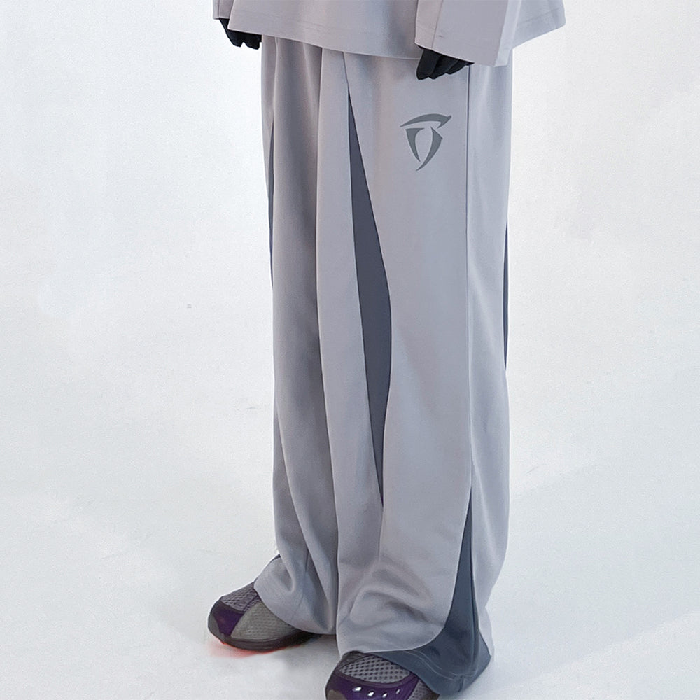 
            
                Load image into Gallery viewer, 017 SPORTY UNIFORM PANTS GRAY
            
        