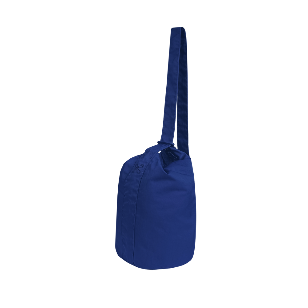 
            
                Load image into Gallery viewer, Basic Two Way Carry Dark Blue
            
        