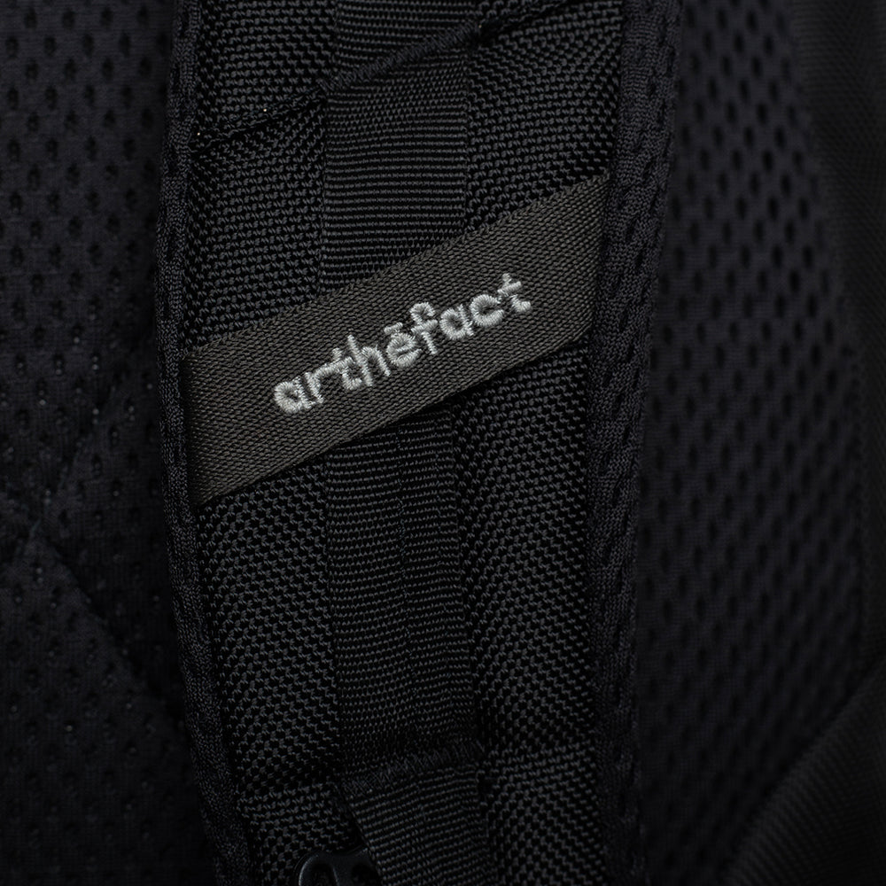 SAKRA - Daypack + FREE MIRO BLACK