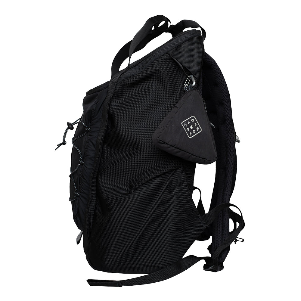 SAKRA - Daypack + FREE MIRO BLACK