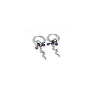 BOA EARRING