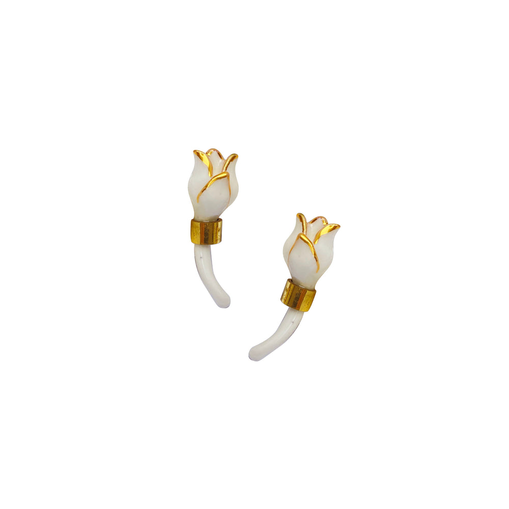 Love Letter Locus Earring White