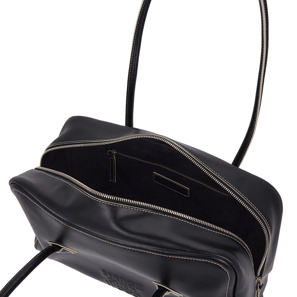 Soft Boston Black Plain