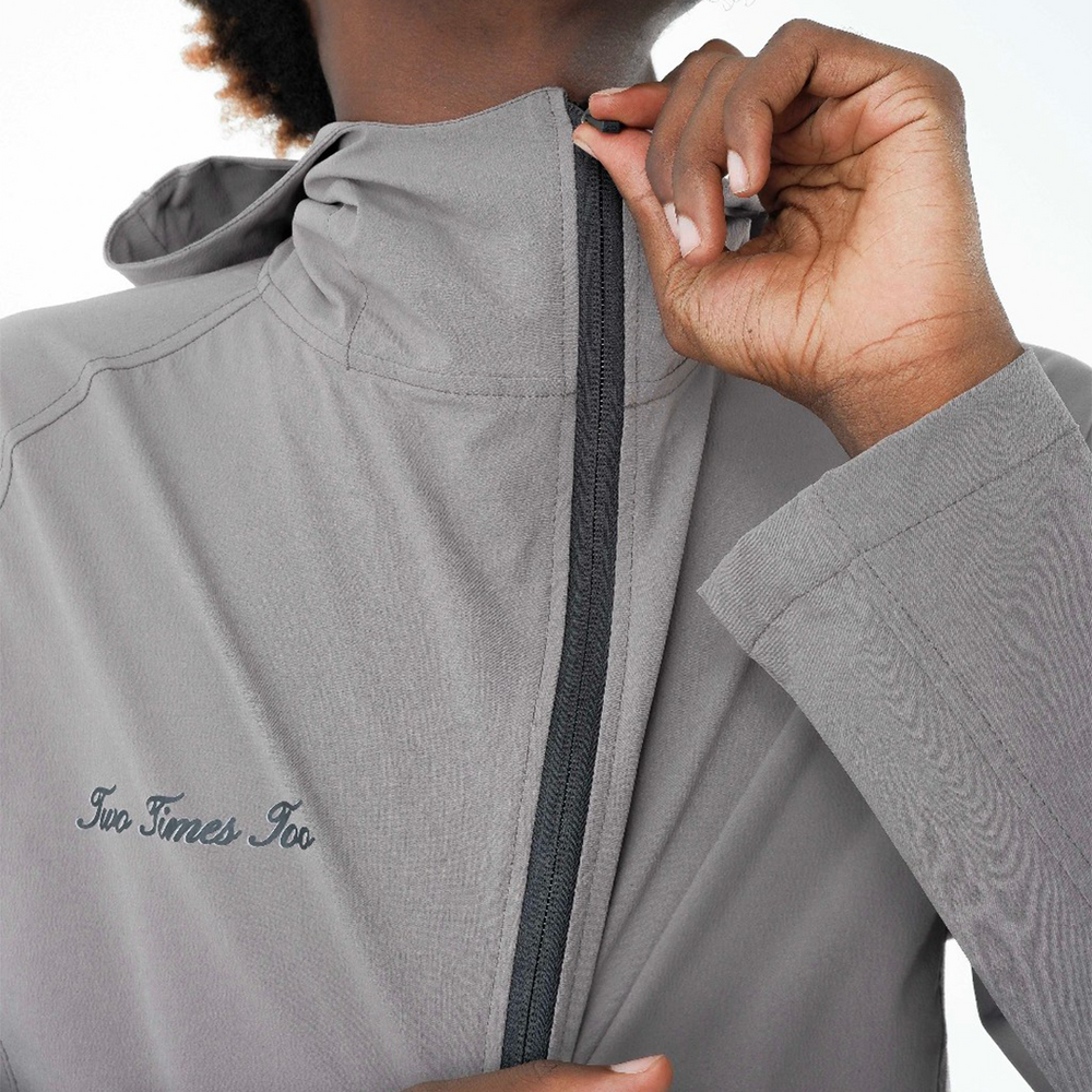 PERFORMANCE WINDBREAKER