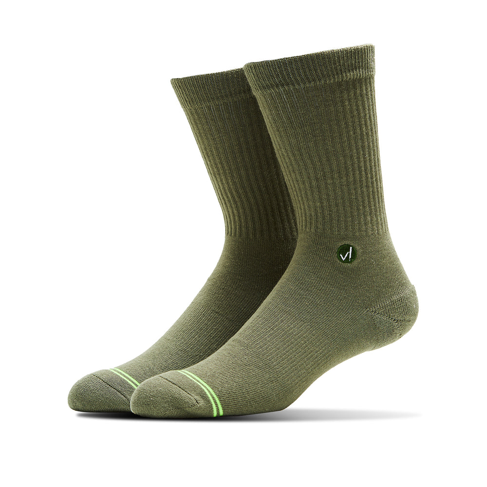 ESSENTIAL CREW ARMY GREEN