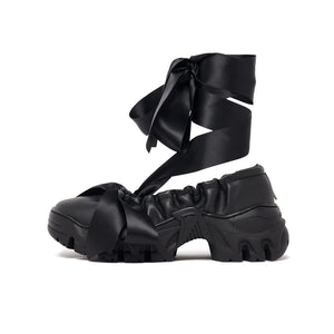 BOCCACCIO II AURA BOWS Black Beyond Leather