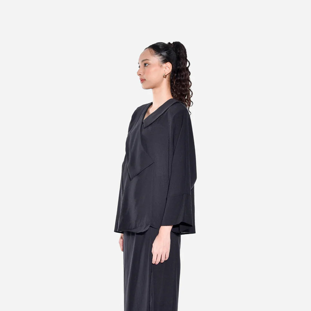 
            
                Load image into Gallery viewer, JORJA BLACK
            
        