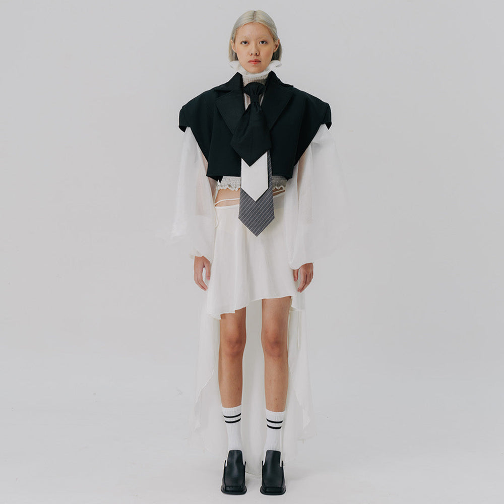 21:00 PM Blazer Black