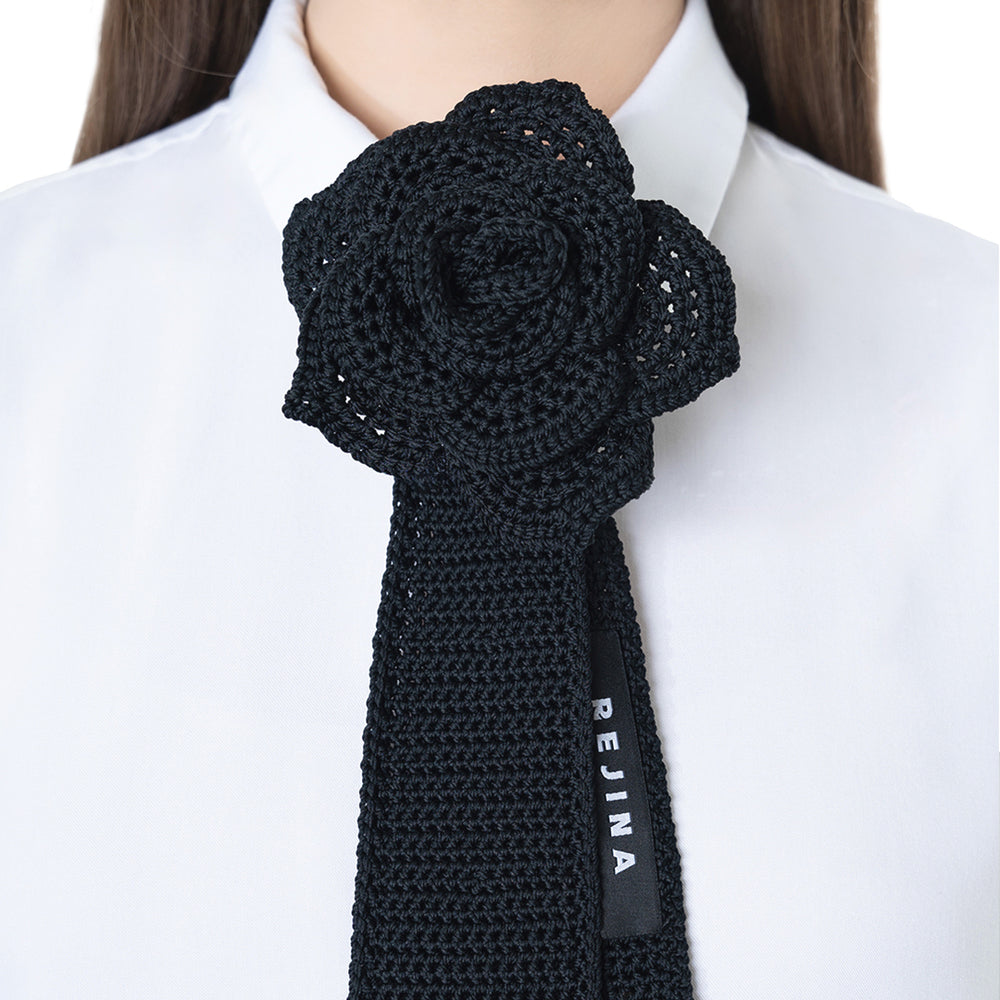 Rosette Tie Black