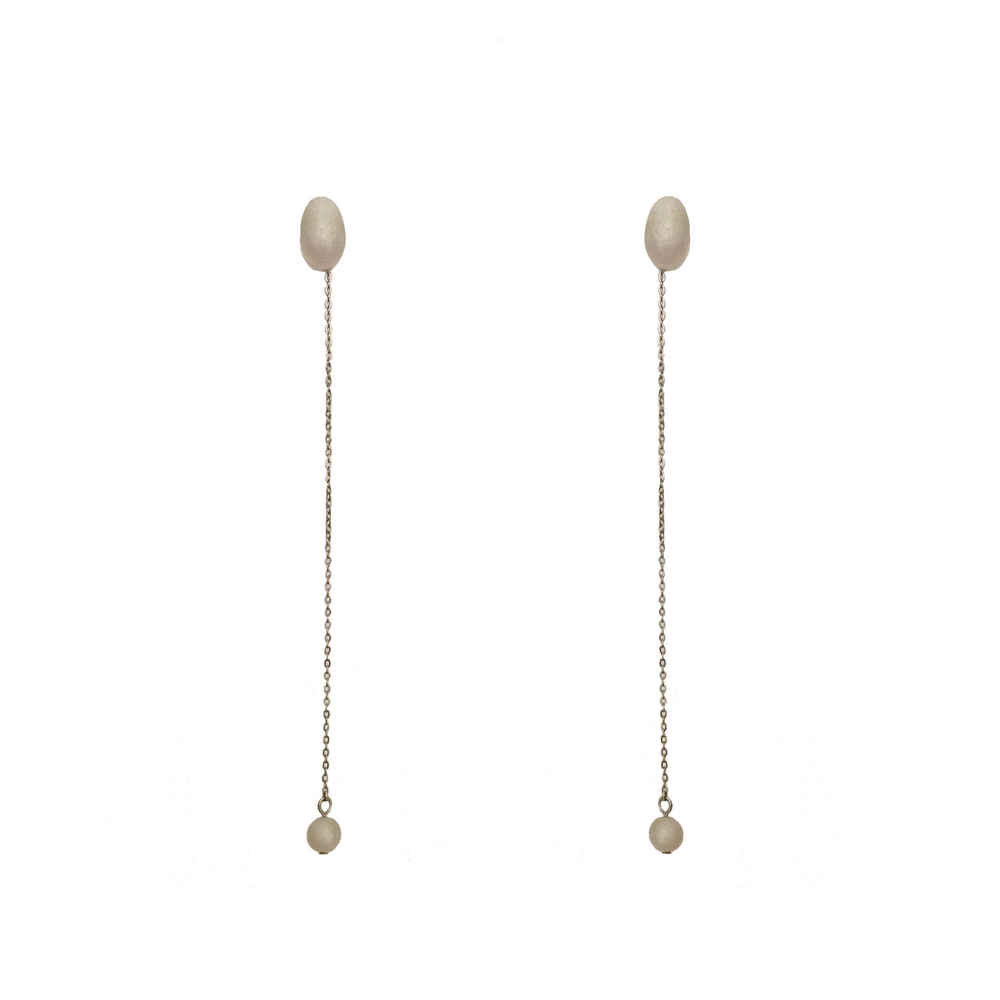 Maeve Earrings White Pearl
