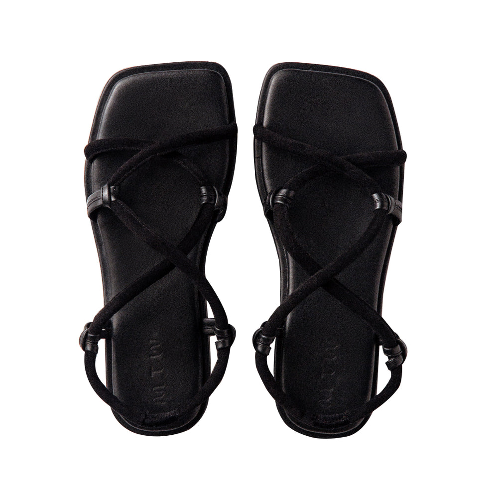 Pretzel Black