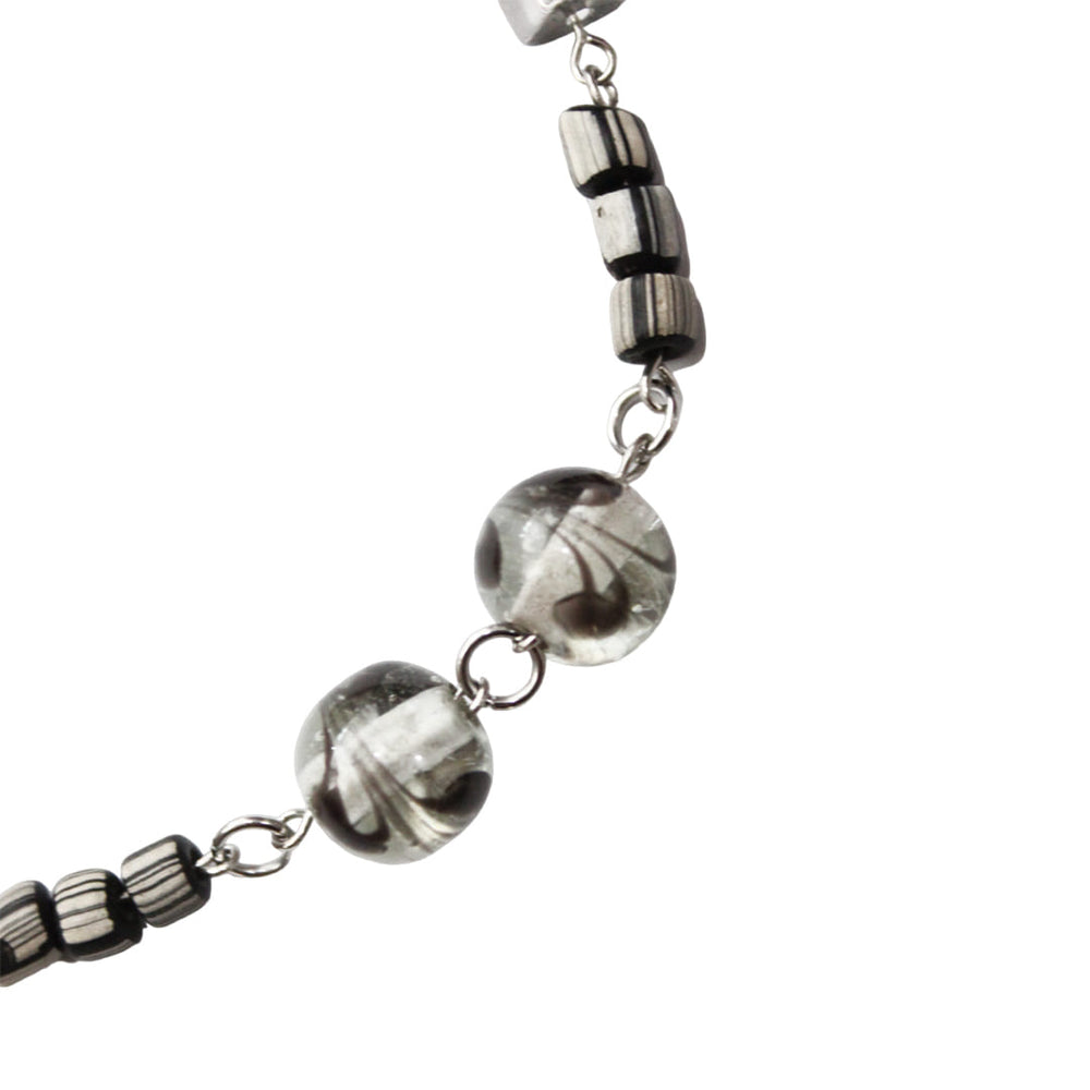 Necklace 055 Black / White / Silver