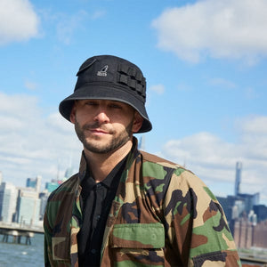 Waxed Utility Bucket Black